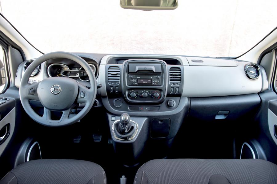 Торпедо Nissan NV300 Combi 2016 года  (фото 10 из 32)